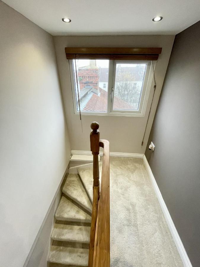 Modern Maisonette In Vibrant Bristol, Free Parking Appartement